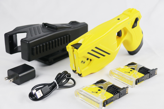 Beli Fleksibel IP57 Waterproof Legal Stun Pistols Dua tembakan Perlindungan Stun Pistol pembuatan online