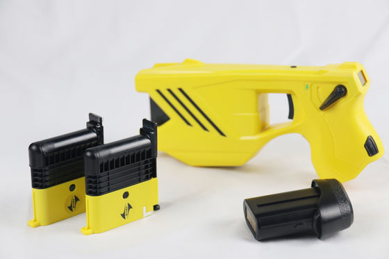 HUSHA TX200P Multi Fungsional Stun Gun dengan 5 Meter Jangkauan Efektif Kartrid Ganda dan Tahan Air IP57